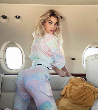 MelindaLondon (3).jpg