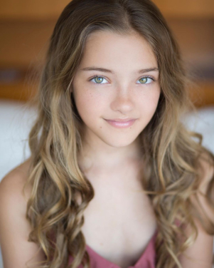 JenajaLee (15).jpg